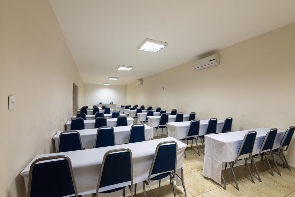 Hotel Guarany Агуас-ди-Линдоя Экстерьер фото